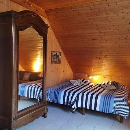 4 Personnes Les Ecureuils Apartament *